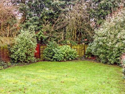 Property image 11 of home to buy in Cox Close, Shenley